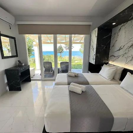 Nikos Corfu Apartment *