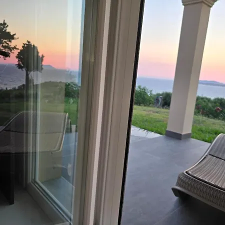 Nikos Corfu Apartment